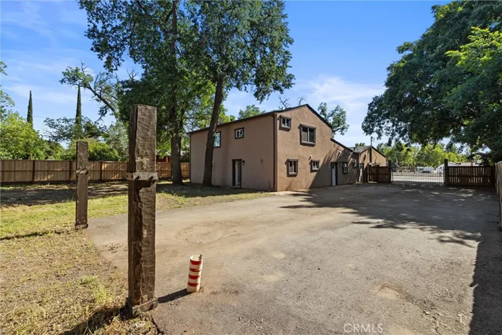 1914 Oleander, Chico, California 95926