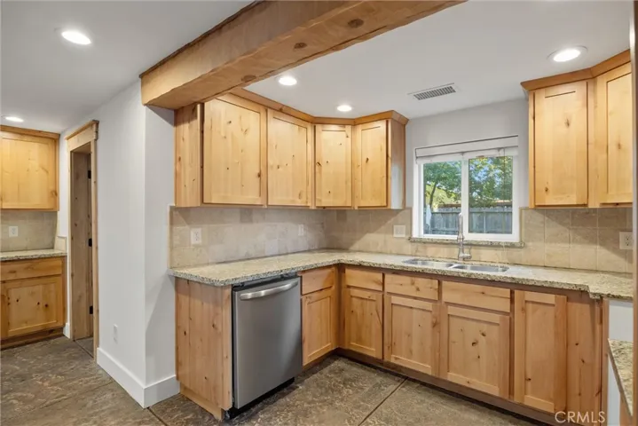 1914 Oleander, Chico, California 95926