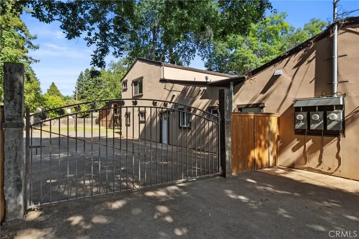 1914 Oleander, Chico, California 95926