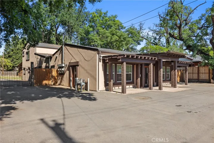 1914 Oleander, Chico, California 95926
