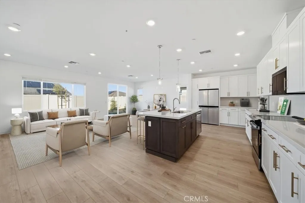 PHOTOS ARE OF MODEL MATCH AND HAVE BEEN VIRTUALLY STAGED - EXTERIOR AND INTERIOR FINISHES MAY VARY