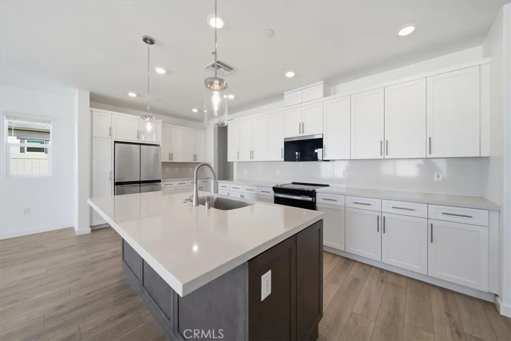 PHOTOS ARE OF MODEL MATCH AND HAVE BEEN VIRTUALLY STAGED - EXTERIOR AND INTERIOR FINISHES MAY VARY