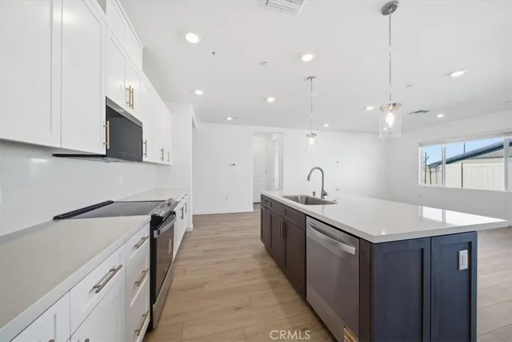 PHOTOS ARE OF MODEL MATCH AND HAVE BEEN VIRTUALLY STAGED - EXTERIOR AND INTERIOR FINISHES MAY VARY