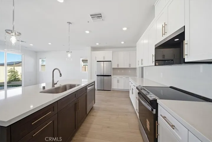 PHOTOS ARE OF MODEL MATCH AND HAVE BEEN VIRTUALLY STAGED - EXTERIOR AND INTERIOR FINISHES MAY VARY