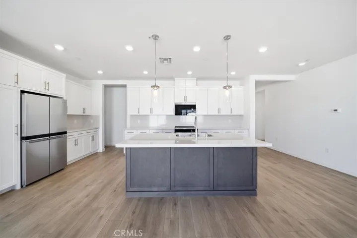 PHOTOS ARE OF MODEL MATCH AND HAVE BEEN VIRTUALLY STAGED - EXTERIOR AND INTERIOR FINISHES MAY VARY