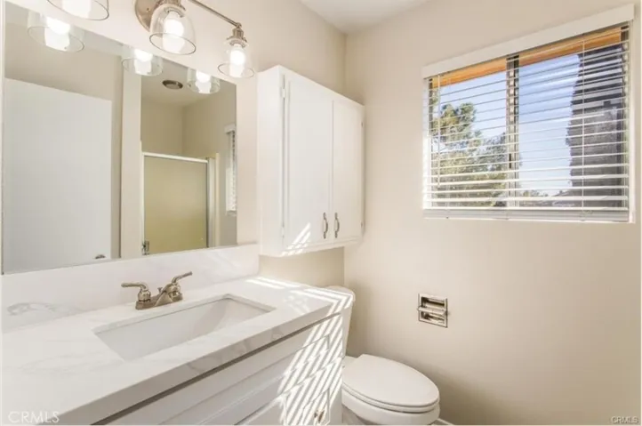 1 bedroom 1 bath unit (Bathroom)