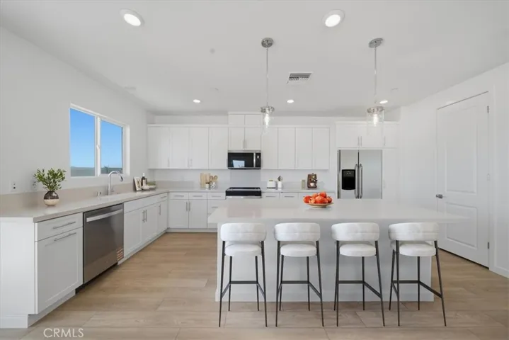 PHOTOS ARE OF MODEL MATCH AND HAVE BEEN VIRTUALLY STAGED - INTERIOR AND EXTERIOR FINISHES MAY VARY