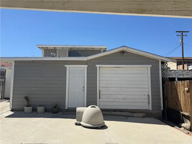 408 Pioneer Street, Barstow, California 92311