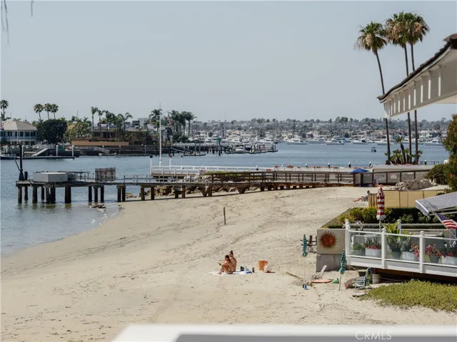 2715 Cove, Corona Del Mar, California 92625