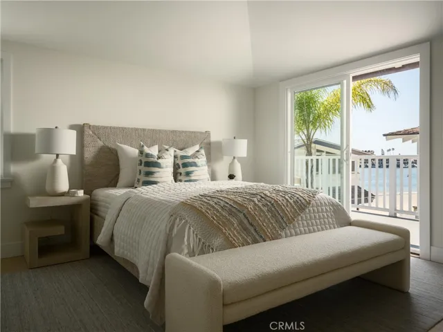 2715 Cove, Corona Del Mar, California 92625