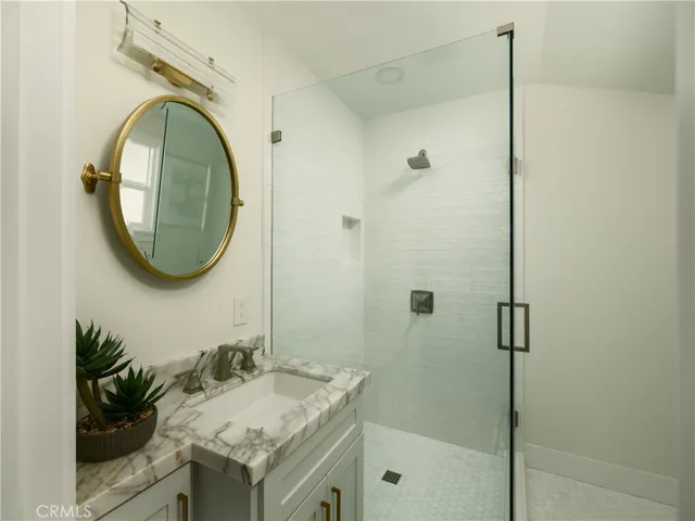 2715 Cove, Corona Del Mar, California 92625