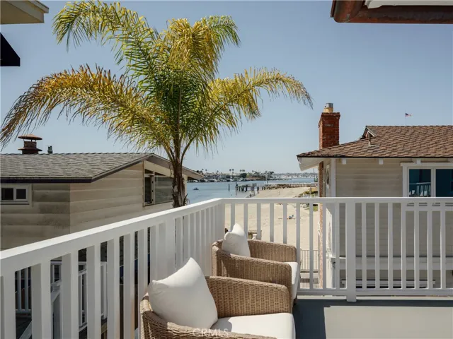2715 Cove, Corona Del Mar, California 92625