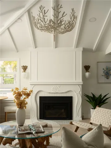 2715 Cove, Corona Del Mar, California 92625