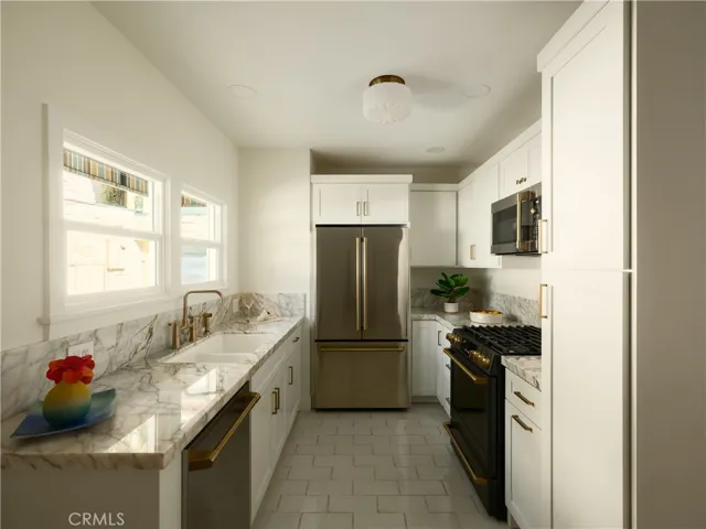 2715 Cove, Corona Del Mar, California 92625