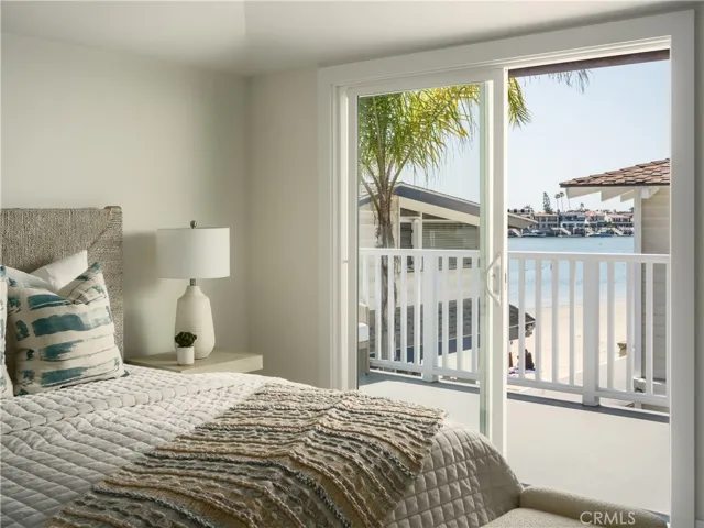 2715 Cove, Corona Del Mar, California 92625