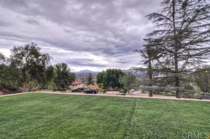 Mt views from front patio