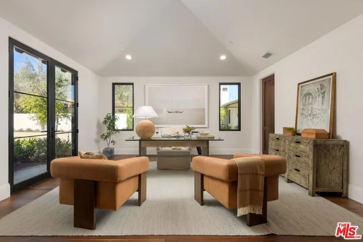 Bedroom 4/Office