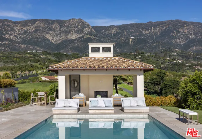 Pool Cabana