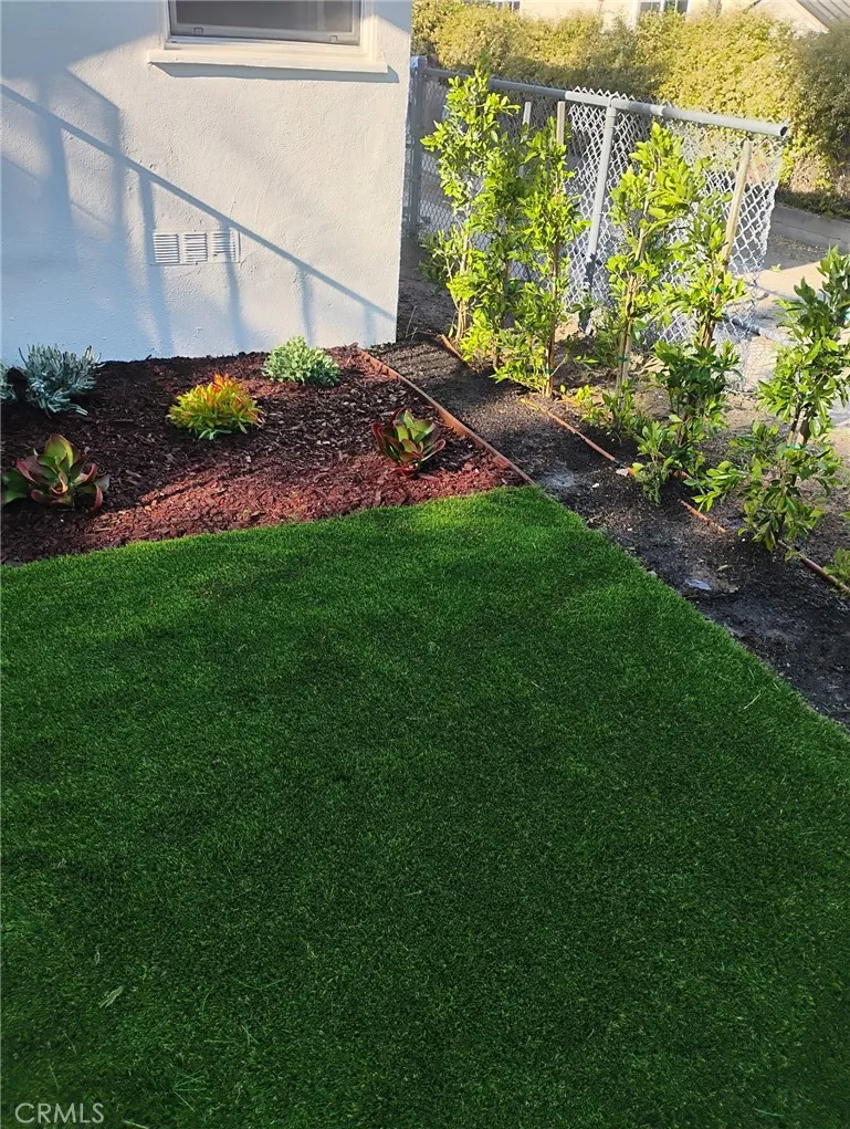 front yard unit 1