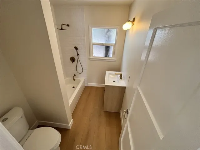 Front Unit Bathroom