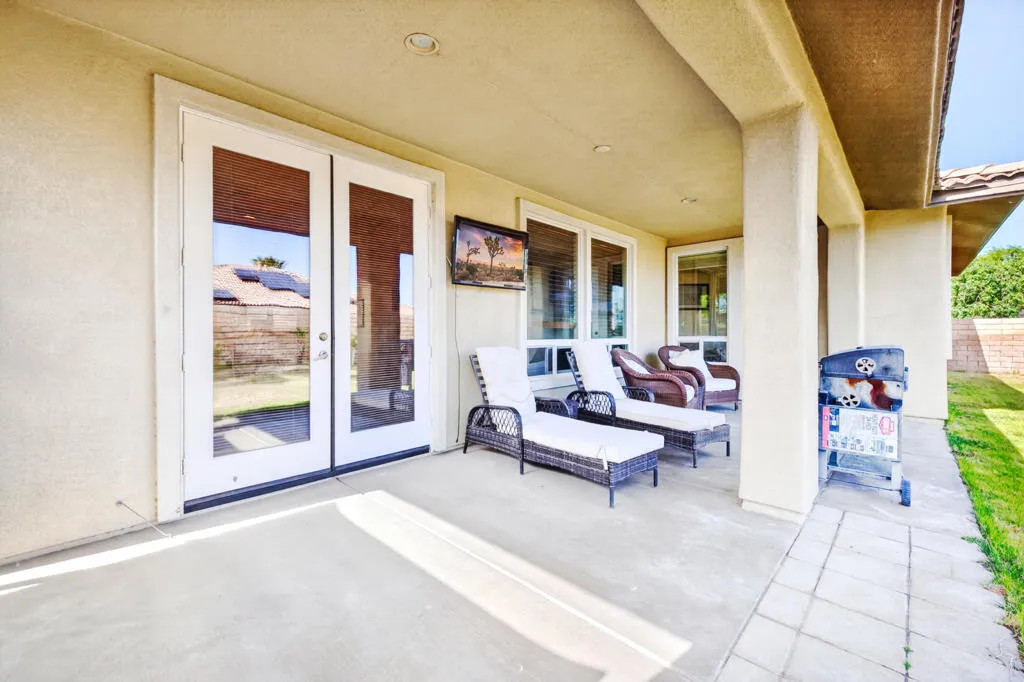 covered patio