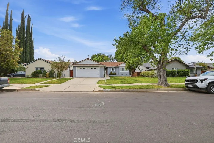6949 Lena, West Hills, California 91307