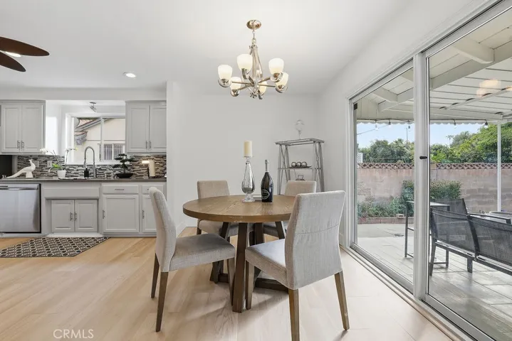 6949 Lena, West Hills, California 91307