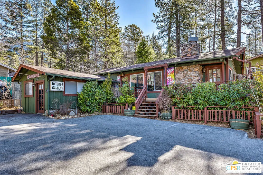 54585 N Cir