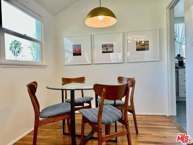 Second Unit - Dining area