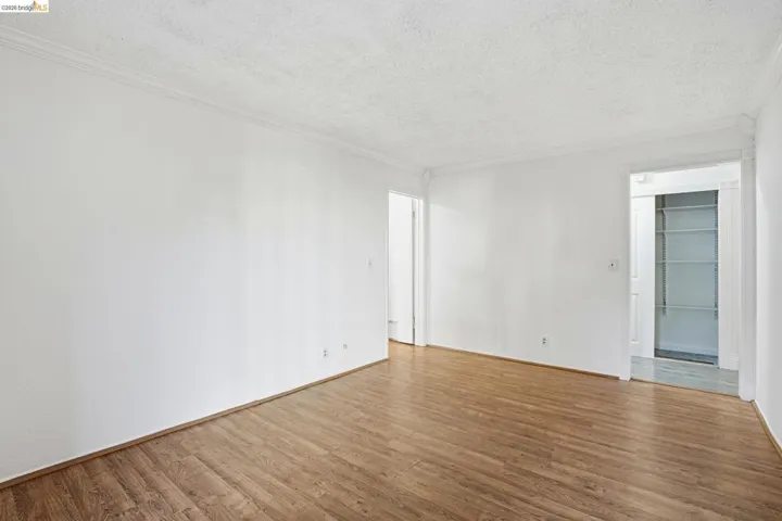 Bedroom to Closet
