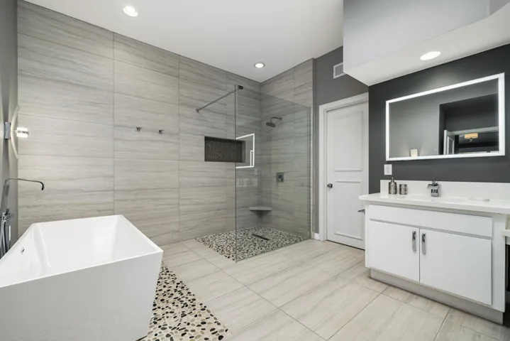 Walk/Roll In Shower