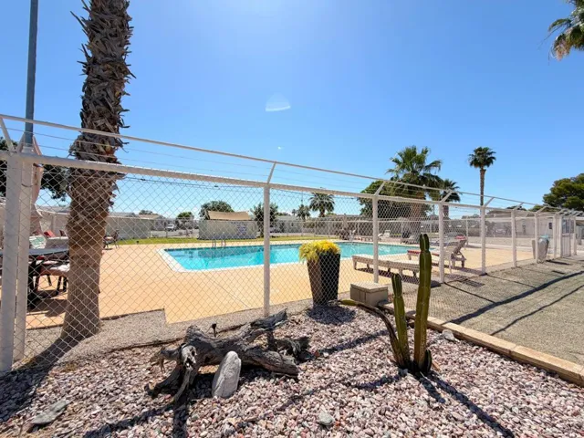 pool 1
