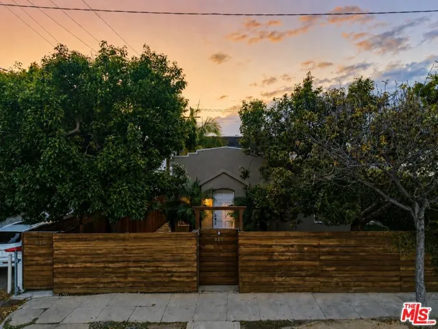 817 Broadway Street, Venice, California 90291