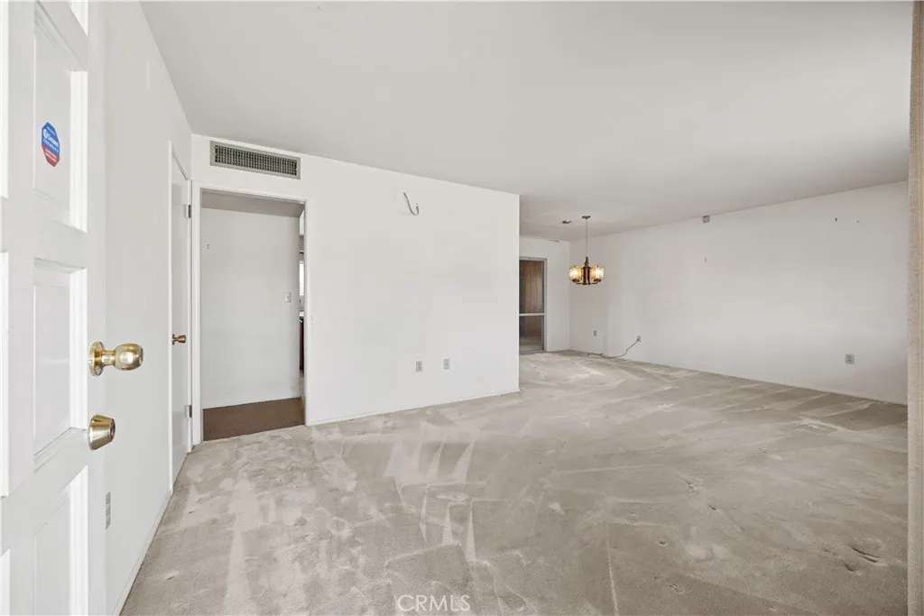 25851 Morgantown, Menifee, California 92586 — photo 4