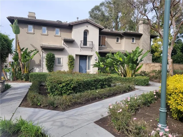 3 Salton, Irvine, California 92602