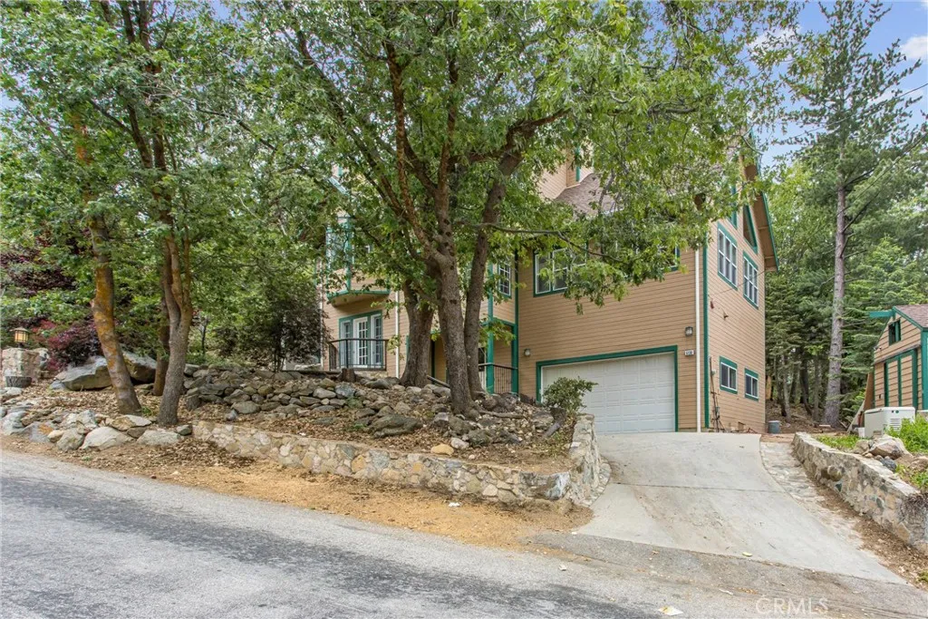 2-car garage + driveway parking