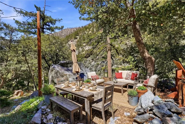 Great outdoor living spaces so private and relaxing!!