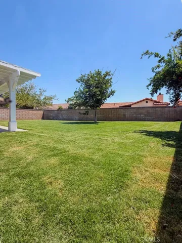 1802 Linda Avenue, Lancaster, California 93534
