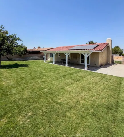 1802 Linda Avenue, Lancaster, California 93534