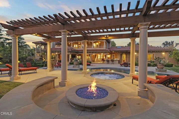 4-web-or-mls-UpmarketMedia-3262Cal-twi-0