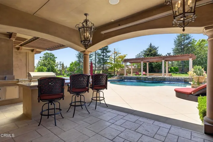 120-web-or-mls-UpmarketMedia-3262Cal-241