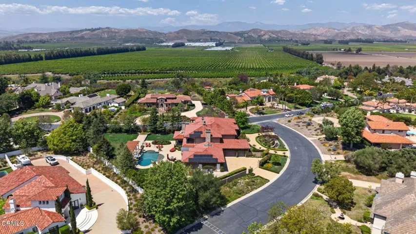 161-web-or-mls-UpmarketMedia-3262Cal-aer