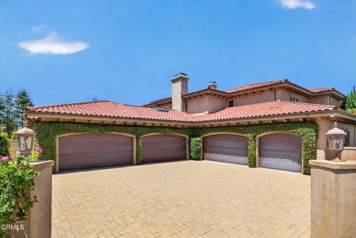 24-web-or-mls-UpmarketMedia-3262Cal-010