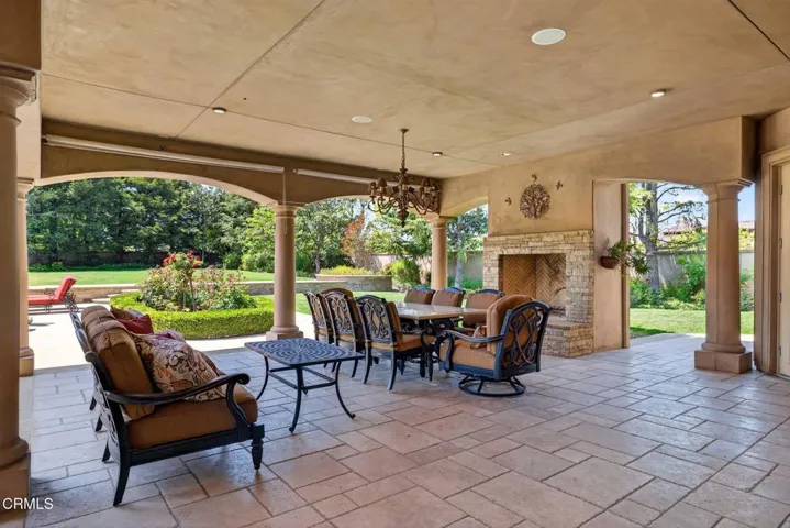 124-web-or-mls-UpmarketMedia-3262Cal-254