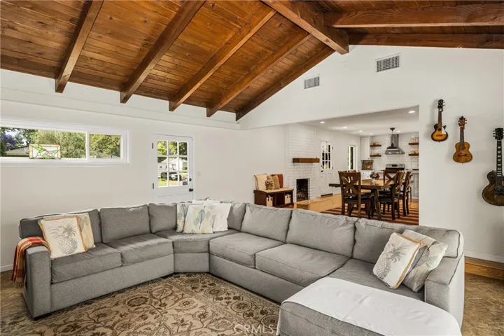 5305 E Carita Street, Long Beach, California 90808