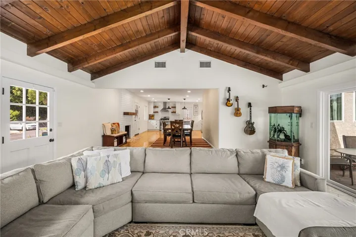 5305 E Carita Street, Long Beach, California 90808