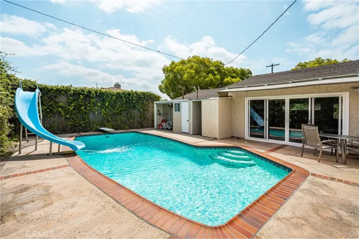 5305 E Carita Street, Long Beach, California 90808