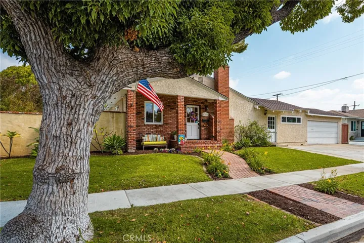 5305 E Carita Street, Long Beach, California 90808