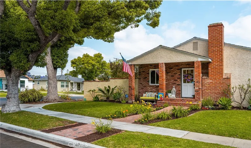 5305 E Carita Street, Long Beach, California 90808