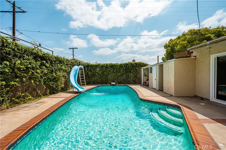 5305 E Carita Street, Long Beach, California 90808